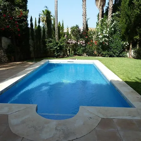 Villa Maxine