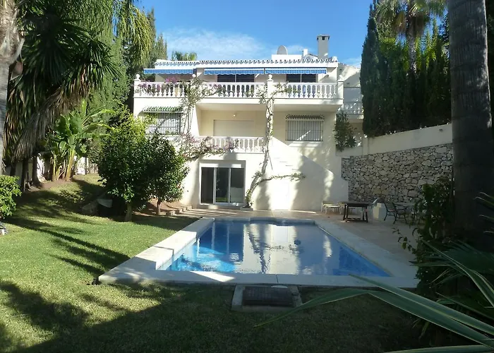 Maxine Willa Marbella